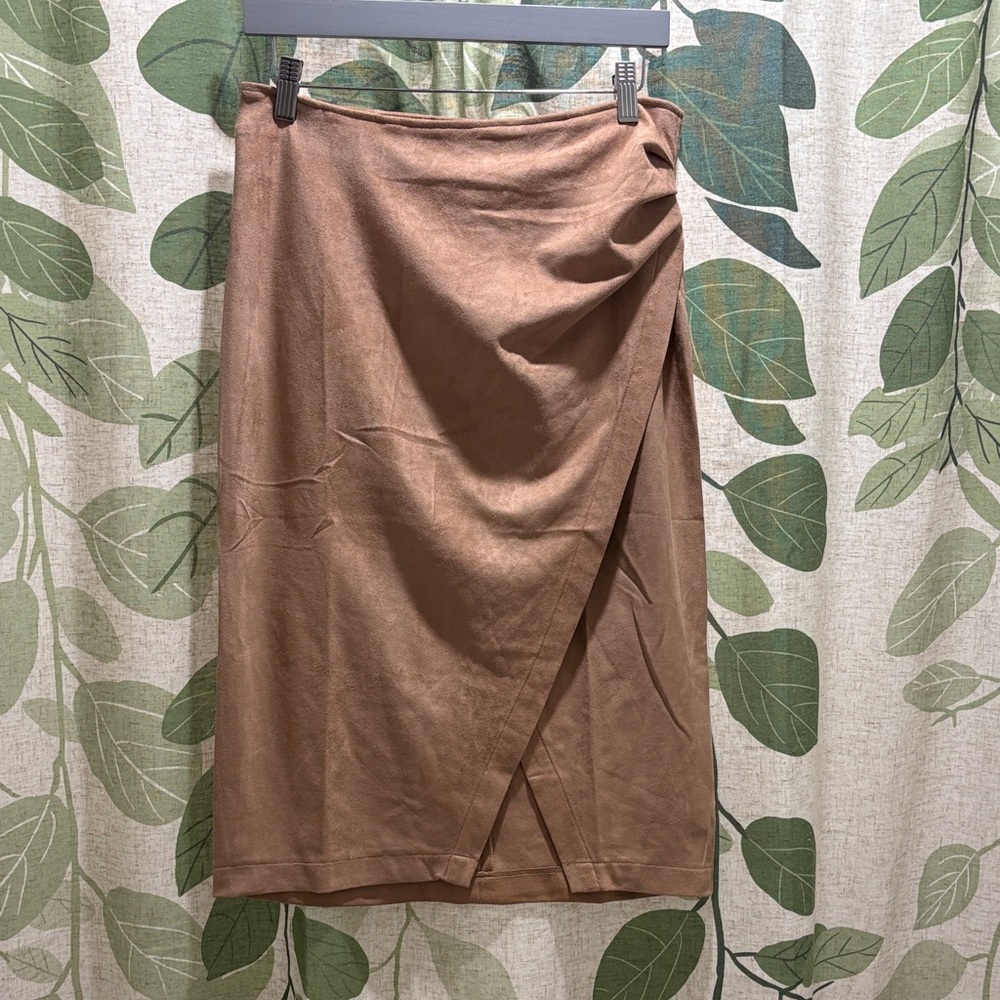 Hem & Thread Tan Pencil Skirt